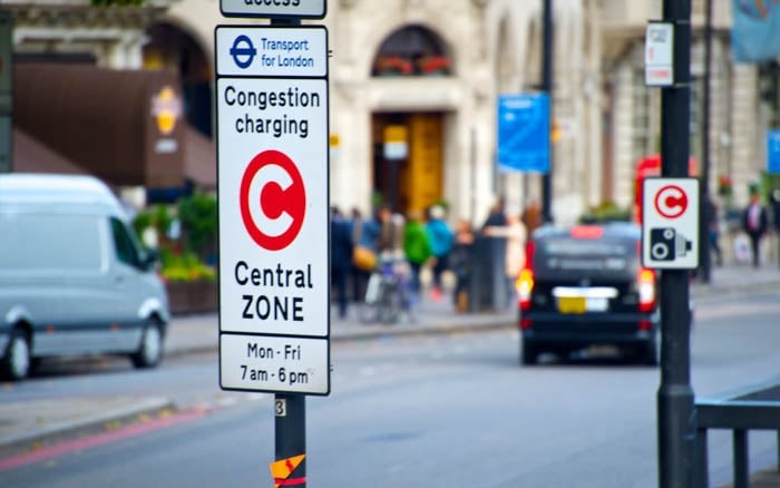 congestion charge sign 